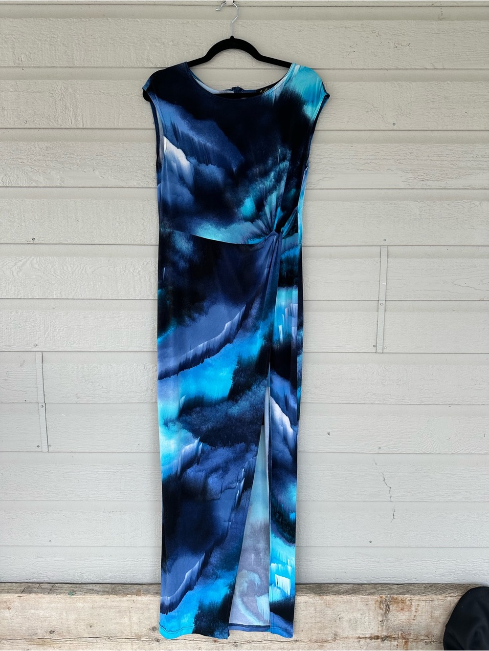 Blue Abstract Cap-Sleeve Maxi Dress with Side Drape